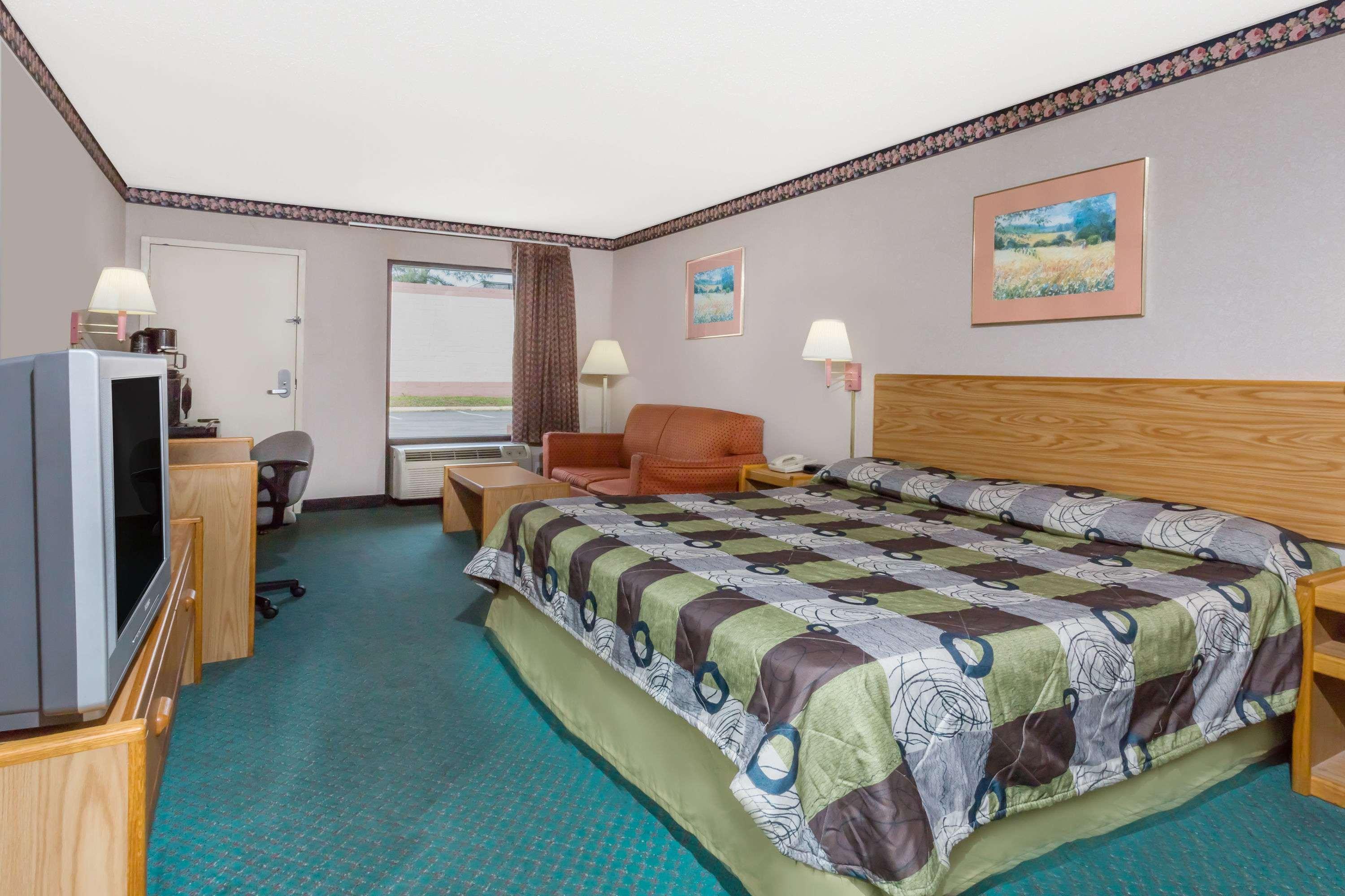 Knights Inn Ruther Glen Ngoại thất bức ảnh
